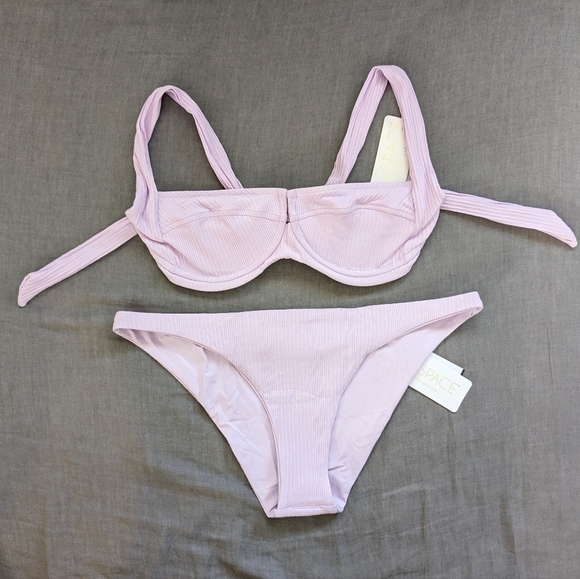 L*Space Camellia Camacho Bikini Set Peony - Picture 1 of 13